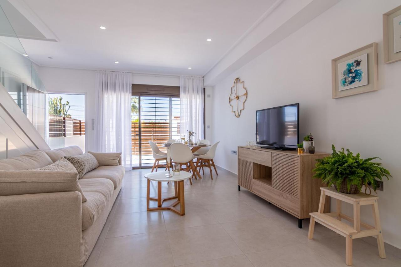Bahia Homes Torrevieja Bagian luar foto